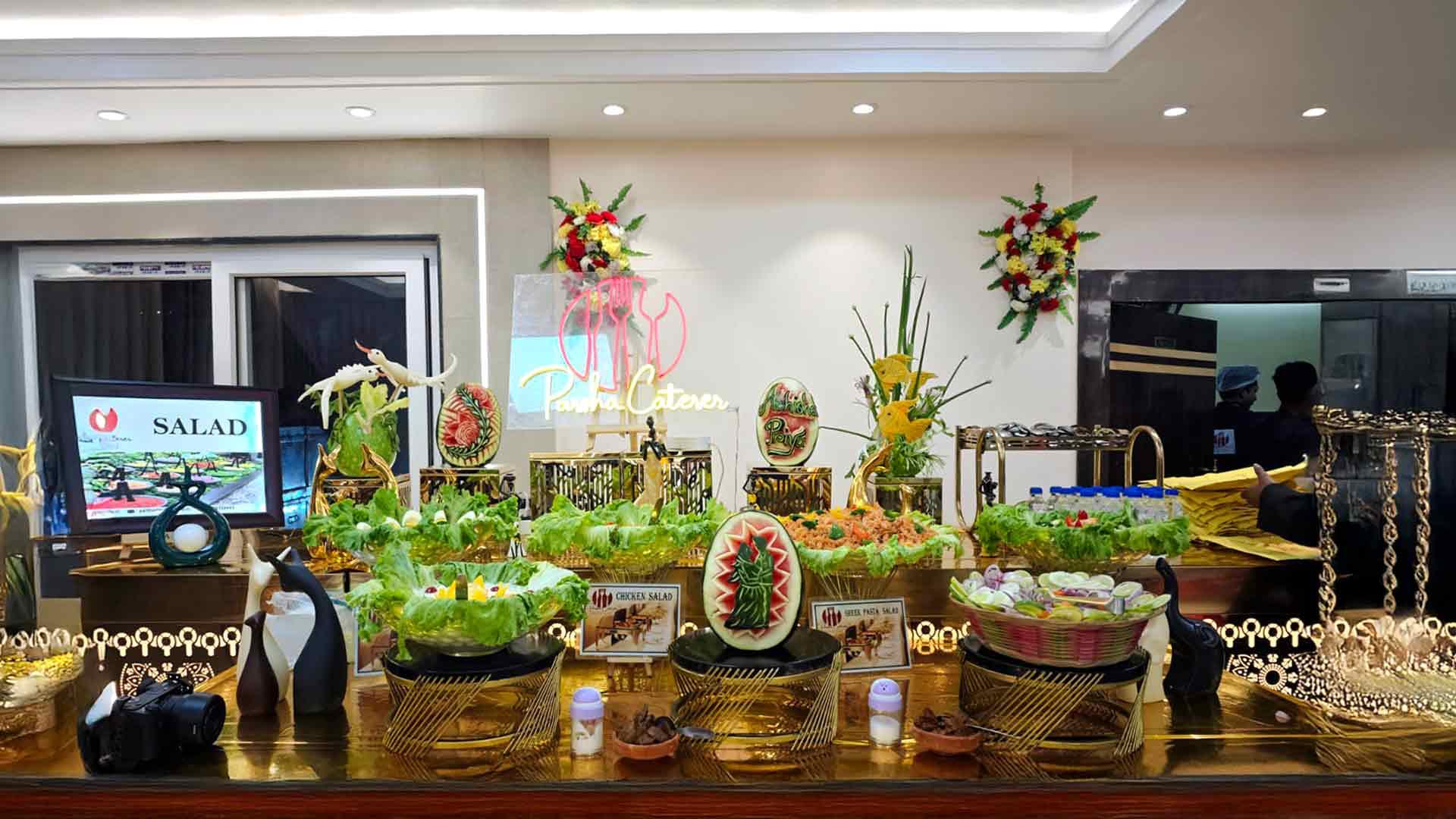 Parsha Caterer service team at a premium event